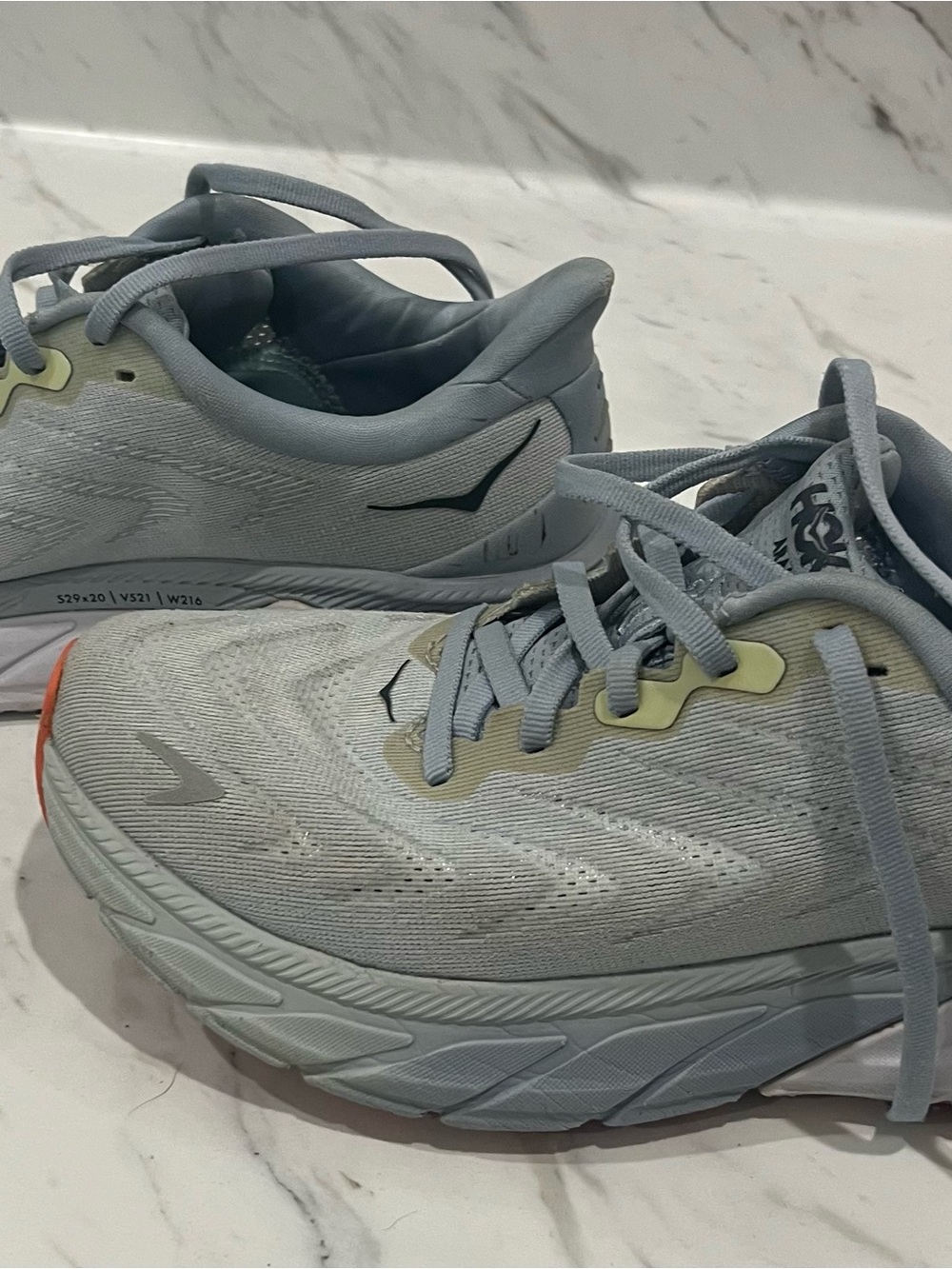 Hoka Arahi 6 Womens Running Shoes in Light Gray with Orange Accents - Picture 5 of 6